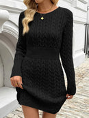 Livia - Lässiges langes Kleid mit langem Ärmel und V Ausschnitt mit Seitenschlitz