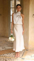 Mia - Elegantes Armelloses Kleid Mit Hohem Ausschnitt