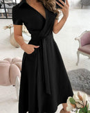 Aria - A Line Kleid mit kurzen Ärmeln und lockerer Passform