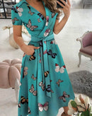 Aria - A Line Kleid mit kurzen Ärmeln und lockerer Passform