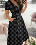Aria - A Line Kleid mit kurzen Ärmeln und lockerer Passform