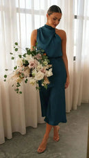 Mia - Elegantes Armelloses Kleid Mit Hohem Ausschnitt