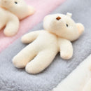 BearHug - Weicher und warmer Schal mit verspieltem Plüschbär Gestaltung