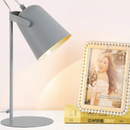 GlowShade – Schreibtischlampe mit verstellbarem Schirm für stilvolle und einzigartige Beleuchtung