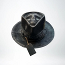 Gravemark – Handgefertigter Totenkopfhut aus Wolle mit markantem Design für trendige Streetstyle-Looks