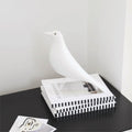 BirdAura – Einzigartige Vogelskulptur zur Heimdekoration mit elegantem Naturdesign