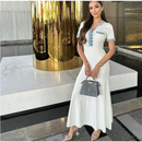 Jasmin - Lässiges Midikleid mit Knopfleiste vorne und kurzen Ärmeln