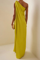 Leona – Elegantes Eine Schulter Longkleid mit Seitenschlitz