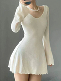 Leonie - Stylisches Midikleid mit V Ausschnitt und langen Ärmeln