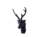 Regal Deer – Dekorative Wandskulptur mit Hirschkopf und realistischen Details