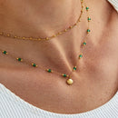 Lenora – Modische Perlenkette mit zartem Muschel Charm
