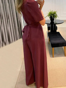 Klara – Stylischer weitem Bein Overall mit V Ausschnitt und kurzen Ärmeln