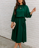 Luana - Elegantes Midikleid mit Rundhalsausschnitt und Taillengürtel für luxuriösen Stil