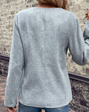 Nora - Bequemer langärmeliger Strickmantel mit Taschen