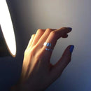 Selina – Minimalistischer offener Ring mit schlankem und verstellbarem Banddesign