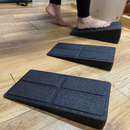 FormAlign – Verstellbarer Stützblock mit kontrolliertem Standdesign