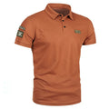Leo – Klassisches Poloshirt mit Knopfleiste und Ärmelpatch-Detail
