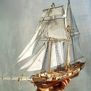 MariVova – Klassisches Segelschiffmodell mit detaillierten Seilen und Segeln