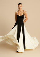Marie – Stilvolles ärmelloses langes Kleid mit Spaghettiträgern für einen luxuriösen Look