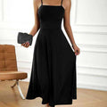 Alina - Modisches Midi Swing Kleid mit schmaler Passform und Spaghetti Trägern