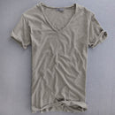 Rainer – Locker sitzendes V Ausschnitt Shirt mit kurzen Ärmeln