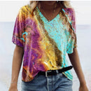 Jamie – Bunte Bluse mit kurzen Ärmeln und V-Ausschnitt für einen lässigen Stil