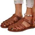 Amelie – Flache Sandalen mit rutschfester Sohle und Schnallenriemen für sicheren Halt