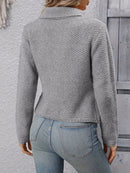 Sofia - Lässiger langärmeliger Strickcardigan mit Polokragen und Knopfverschluss