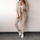 Hannah - Blazer mit Reverskragen und schmal geschnittener Hose im zweiteiligen Set