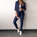 Hannah - Blazer mit Reverskragen und schmal geschnittener Hose im zweiteiligen Set