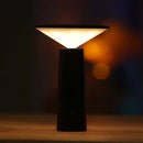 GlowNova - Tragbare USB Lade Tischlampe mit flexiblen Beleuchtungsoptionen