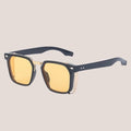 Jonas – Klassische Sonnenbrille mit getönten UV Schutzgläsern