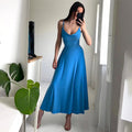 Laura - Schmal geschnittenes Maxikleid mit Spaghetti Trägern und ärmellosem Gestaltung