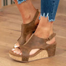 Sandra - Bequeme Sandalen mit rutschfester dicker Sohle und Schnallenriemen