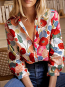 Yvonne - Bequeme langärmelige Bluse mit Blumenmuster und Knöpfen