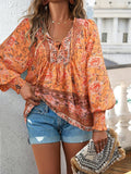 Luisa - Lässiges bedrucktes Langarmshirt mit V Ausschnitt für einen modischen Look