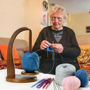 SpinYarn - Drehbarer Spulenhalter mit stabilem Sockel für verwechslungsfreie Garnorganisation