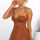 Bente – Modisches rückenfreies Maxikleid mit Spaghettiträgern für einen einzigartigen Look
