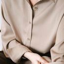 Celina – Langarmshirt mit Umlegekragen und Knopfverschluss