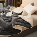 PlushWrap - Luxus Decke für ultimativen Komfort und Vlies Wärme