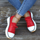 Gisela - Stylische Sneakers mit dicker Sohle und verstellbaren Schnürsenkeln