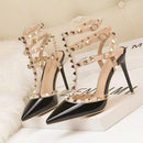 Emilia – Luxuriöse Sandalen mit spitzer Spitze und verstellbarem Mehrriemendesign