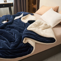 PlushWrap - Luxus Decke für ultimativen Komfort und Vlies Wärme