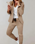 Clara - Zweiteiliges Set mit langen Ärmeln passendem Blazer und Hose mit Kordelzug