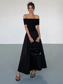 Johanna – Elegantes schulterfreies Maxikleid mit Faltenrock