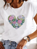 Madita – Kurzarmshirt mit einzigartigem Print und Rundhalsausschnitt