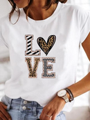 Madita – Kurzarmshirt mit einzigartigem Print und Rundhalsausschnitt