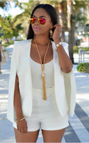 Alea – Locker geschnittener Langarm Cape Blazer mit modernem Look