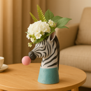 VivaBeast – Skulpturale Vase im Tier Stil für die Präsentation künstlicher Blumen