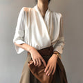 Julia - Lässige Satinbluse mit langen Ärmeln